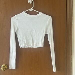 Small white cropped long sleeve